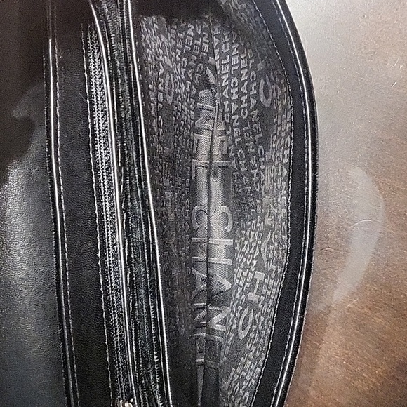 Chanel Camelia Single Chain Shoulder Bag Purse Black Velvet - Picture 9 of 12